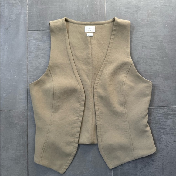 Aritzia Wilfred Attire Sun-dried Olive Vest - Picture 6 of 7